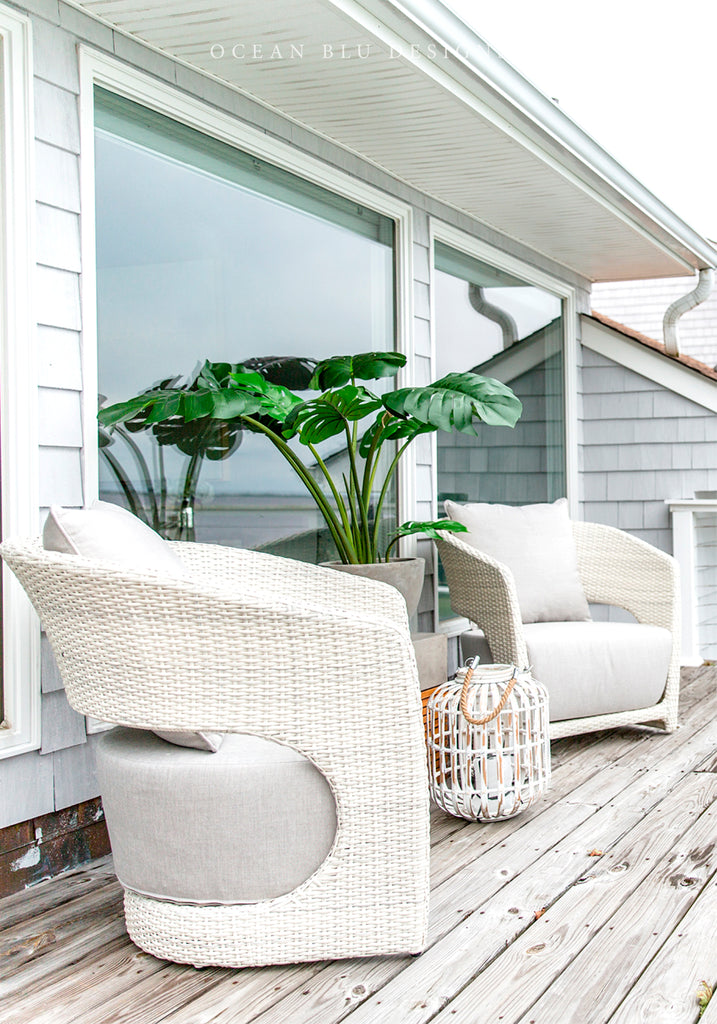 Waterfront Beach House - Porch Design