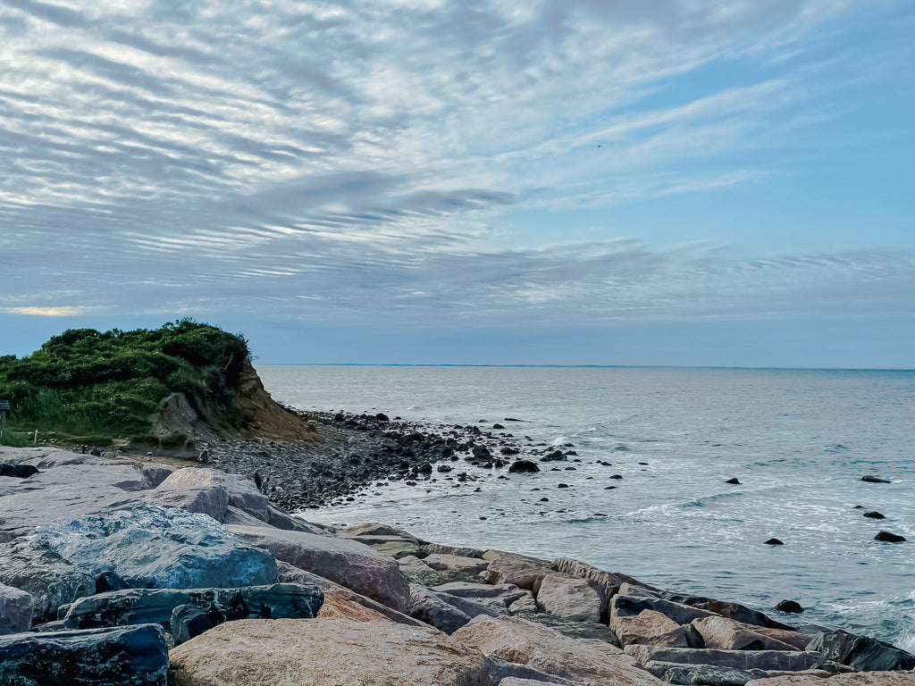 Cloud and Montauk Shore - Classic Collection Cloud and Montauk Shore - Classic Collection